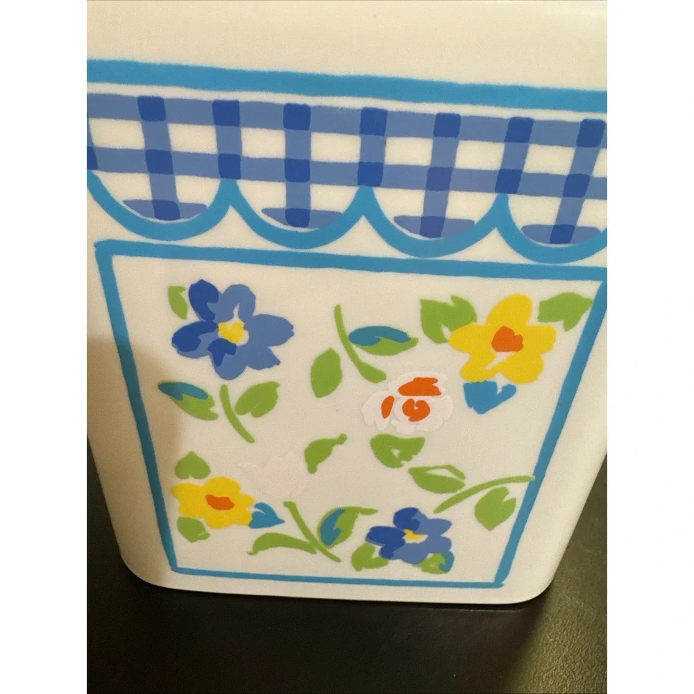 KAREN COMERFORD Tissue Box Cover Country Flower‎ Pattern Plastic